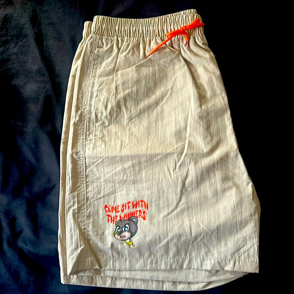 Winning Team Couture lineup (hoochie daddy) shorts.